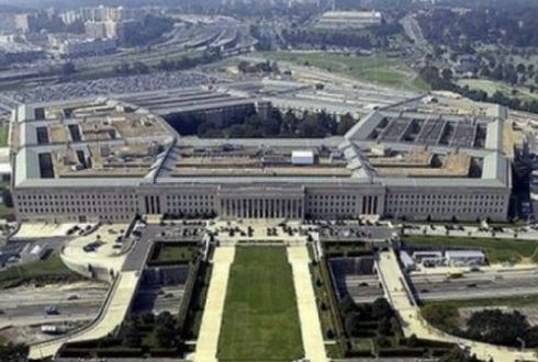 Сенатор США требуют от Пентагона разорвать контракт с Россией