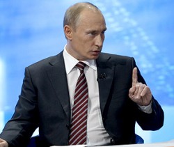 Владимир Путин: Не пряча голову в песок и не оставляя задницу снаружи, надо было сохранить СССР