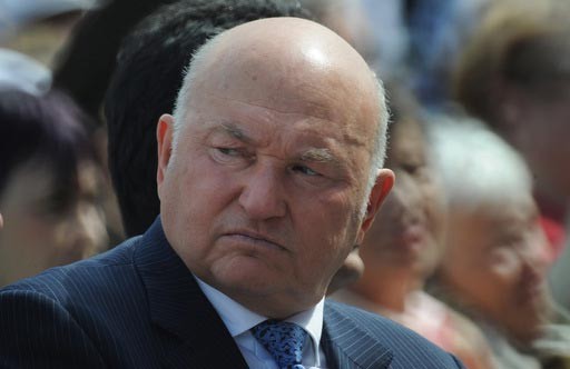 Юрий Лужков: Прозрачными должны быть не урны, а наша жизнь