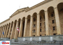 В Парламенте Грузии пройдет дискуссия по увеличению числа депутатов