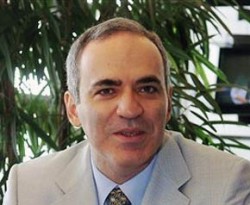Российский оппозиционер Гари Каспаров прибыл в Грузию