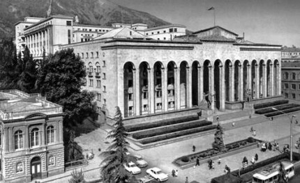 В Грузии вспоминают трагические события 1956 года